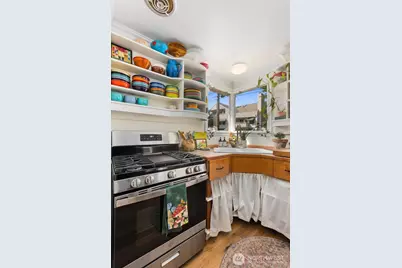 4311 NE 55th Street, Seattle, WA 98105 - Photo 12
