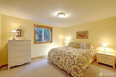 870 Livingston Bay Shore Drive, Camano Island, WA 98282 - Photo 30