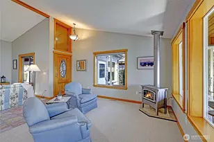 870 Livingston Bay Shore Dr, Camano Island, WA 98282 - Photo 6