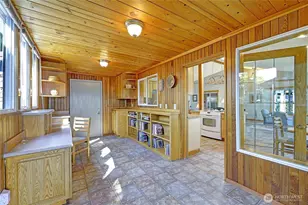 870 Livingston Bay Shore Dr, Camano Island, WA 98282 - Photo 14