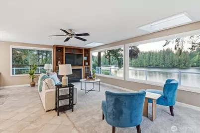 2053 E Beaver Lake Drive SE, Sammamish, WA 98075 - Photo 12