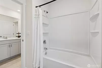 729 129th Street E #04, Tacoma, WA 98445 - Photo 20