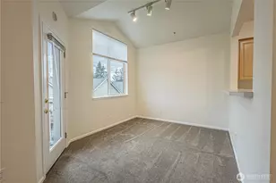 13000 Admiralty Way, Everett, WA 98204 - Photo 6