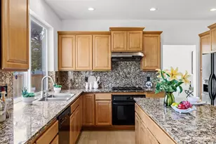 17301 SE 185th St, Renton, WA 98058 - Photo 14