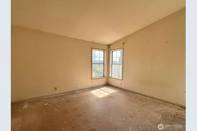 13613 Cedar Cir E, Bonney Lake, WA 98391 - Photo 10