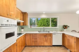 22118 78th Pl W, Edmonds, WA 98026 - Photo 18