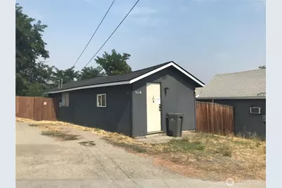 541 Walker Avenue, Wenatchee, WA 98801 - Photo 2