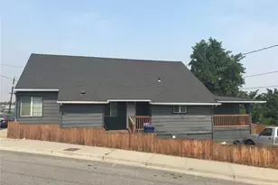 541 Walker Ave, Wenatchee, WA 98801 - Photo 1