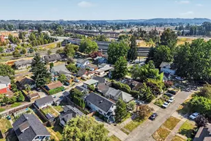 202 E St SW, Auburn, WA 98001 - Photo 36