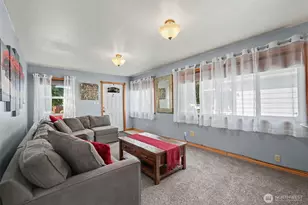 202 E St SW, Auburn, WA 98001 - Photo 4
