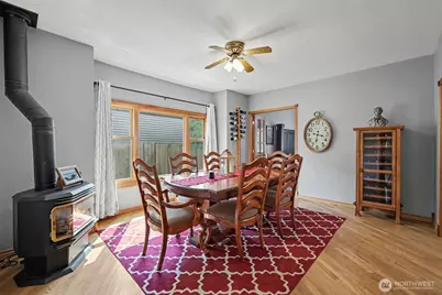 202 E Street SW, Auburn, WA 98001 - Photo 8