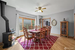 202 E St SW, Auburn, WA 98001 - Photo 8