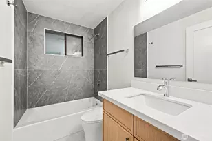 25529 SE 159th St, Issaquah, WA 98027 - Photo 16