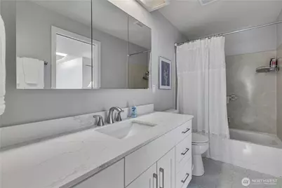 22352 6th Avenue S #2, Des Moines, WA 98198 - Photo 30
