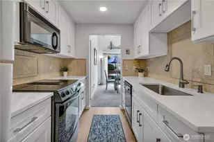22352 6th Ave S, Des Moines, WA 98198 - Photo 18
