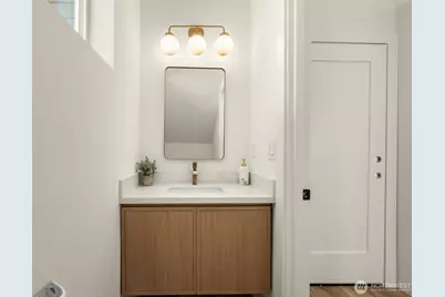 9251 Palatine Avenue N #B, Seattle, WA 98103 - Photo 8