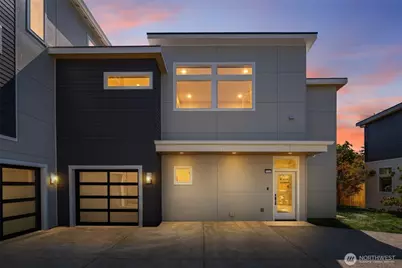 9251 Palatine Avenue N #B, Seattle, WA 98103 - Photo 1