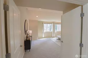 208 Ilwaco Pl SE, Renton, WA 98059 - Photo 12