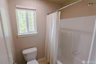208 Ilwaco Pl SE, Renton, WA 98059 - Photo 28