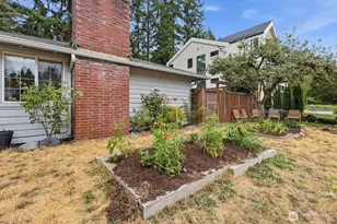 15634 NE 1st Pl, Bellevue, WA 98008 - Photo 26