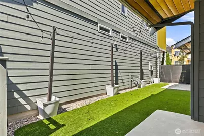 831 SW 96th Place, Seattle, WA 98106 - Photo 30