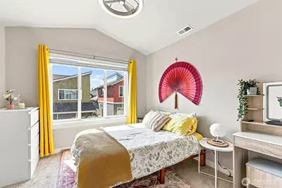 831 SW 96th Place, Seattle, WA 98106 - Photo 18