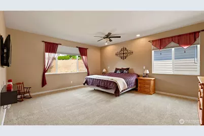 24610 SE 278th Street, Maple Valley, WA 98038 - Photo 24