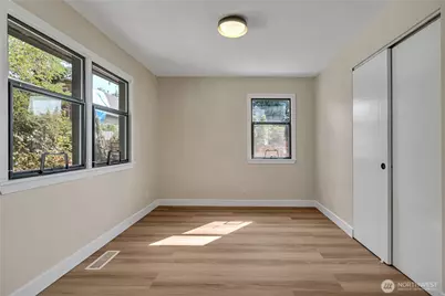 12504 8th Avenue SW, Burien, WA 98146 - Photo 18