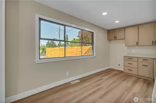 12504 8th Ave SW, Burien, WA 98146 - Photo 8