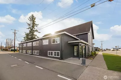 1607 4th Street, Marysville, WA 98270 - Photo 2