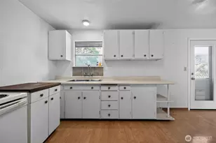 2854 S Juneau St, Seattle, WA 98108 - Photo 10
