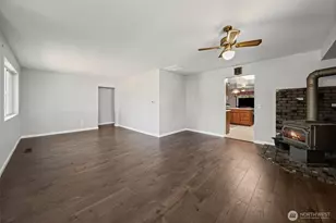 281 S C St, Buckley, WA 98321 - Photo 4