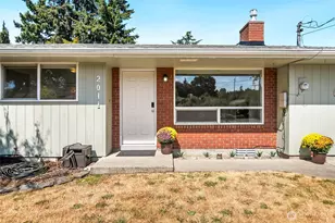 2011 8th Ave SE, Puyallup, WA 98372 - Photo 4