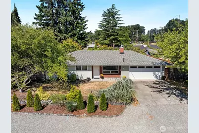 2011 8th Avenue SE, Puyallup, WA 98372 - Photo 1