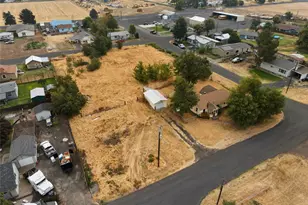 103 Cherry St, Touchet, WA 99360 - Photo 30