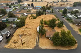 103 Cherry St, Touchet, WA 99360 - Photo 24