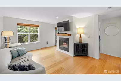 520 2nd Avenue W #201, Seattle, WA 98119 - Photo 8