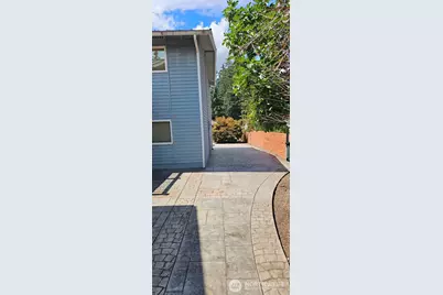 14554 166th Place SE, Renton, WA 98059 - Photo 10