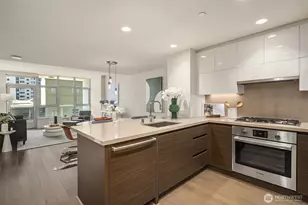 583 Battery St, Seattle, WA 98121 - Photo 8