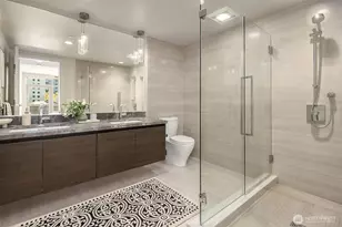 583 Battery St, Seattle, WA 98121 - Photo 16