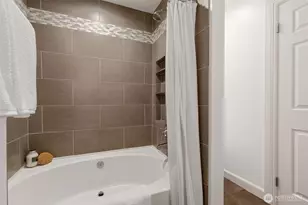 526 1st Ave S, Seattle, WA 98104 - Photo 30