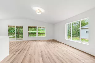 186 Elochoman Valley Rd, Cathlamet, WA 98612 - Photo 10