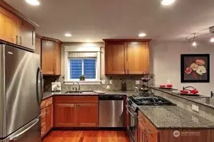 1410 N 55th St, Seattle, WA 98103 - Photo 2