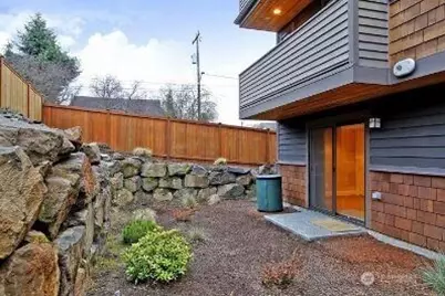 1410 N 55th Street, Seattle, WA 98103 - Photo 14