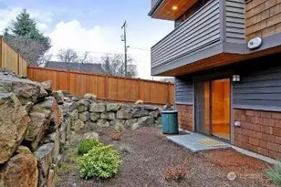 1410 N 55th St, Seattle, WA 98103 - Photo 14