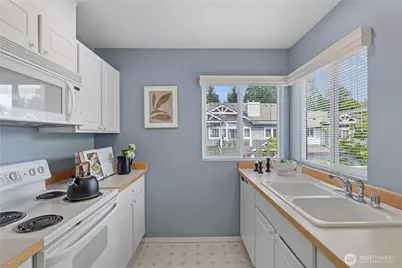 5213 238th Lane SE, Issaquah, WA 98029 - Photo 10