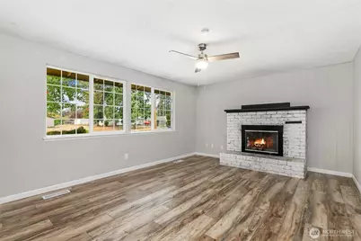 236 Kingham Street SE, Lacey, WA 98503 - Photo 4