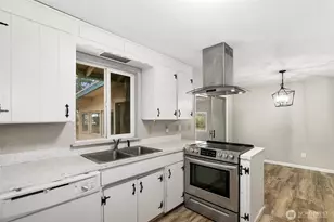 236 Kingham St SE, Lacey, WA 98503 - Photo 10