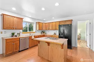 765 Summerset Way, Sedro Woolley, WA 98284 - Photo 12
