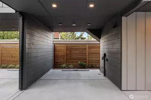 14340 Bagley Ave N, Seattle, WA 98133 - Photo 4